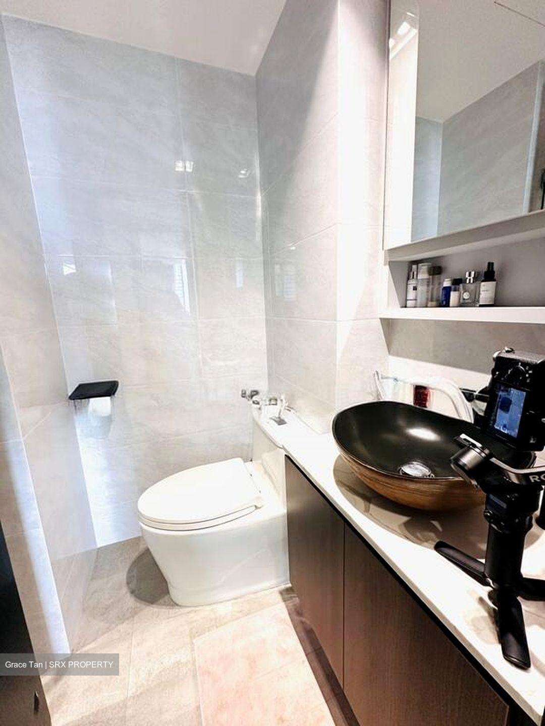 The Quartz (D19), Condominium #496173951